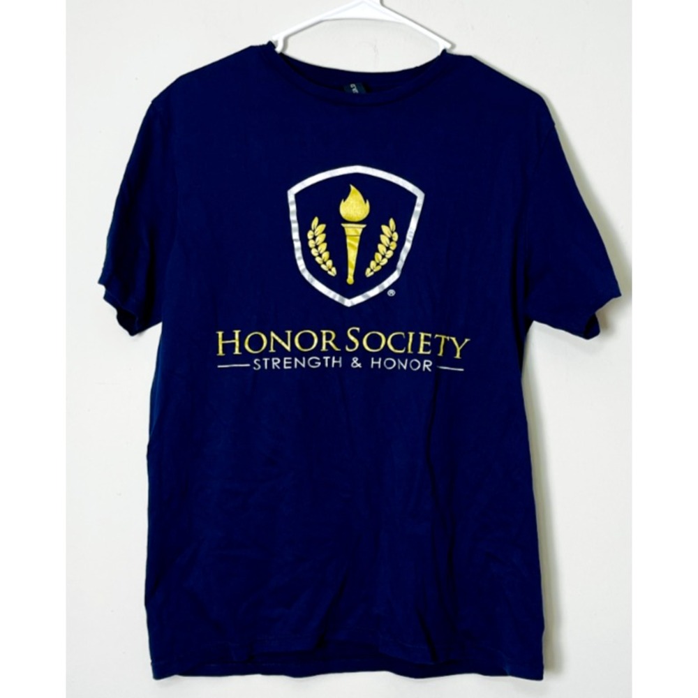 Gildan Shirt Men's Medium Blue Honor Society Strength Honor Graphic‎ Outdoorsy